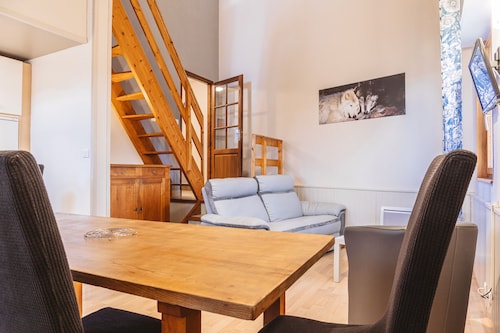 6-person gîte in vacation village