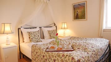 2 chambres, fer et planche Ă repasser, Wi-Fi, draps fournis