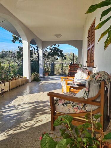 Dimora Felice Vasto, villa surrounded by nature a stone's throw from the sea