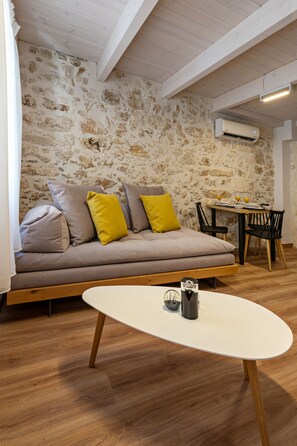 Executive Duplex | 1 bedroom, in-room safe, desk, free cots/infant beds - Erotokritos Luxury City Suites (Rethymno)