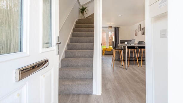Nhà có tầm nhìn toàn cảnh, phòng tắm riêng, quang cảnh sân vườn (Modern New Build House) | Ngoại thất