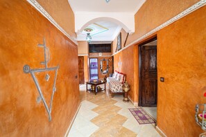 Unclassified image, 3 of 83, button