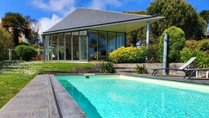 Piscine extérieure, piscine chauffée