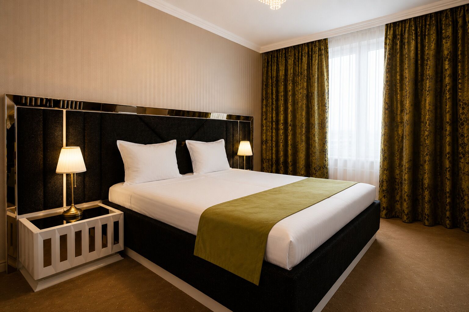Foto - Astoria Grand Hotel