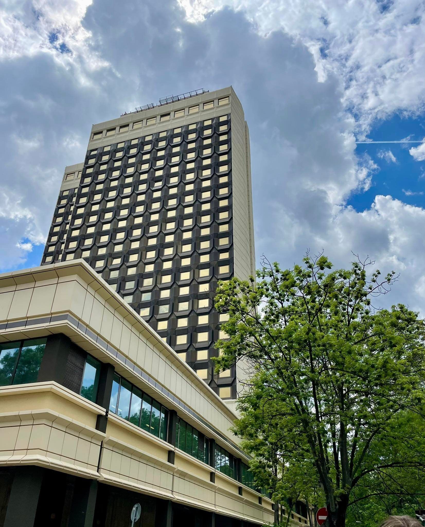 Photo - Astoria Grand Hotel