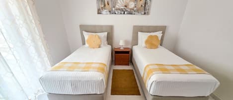 2 bedrooms, free WiFi, bed sheets