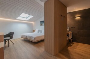 Chambre Deluxe avec lits jumeaux | Salle de bain