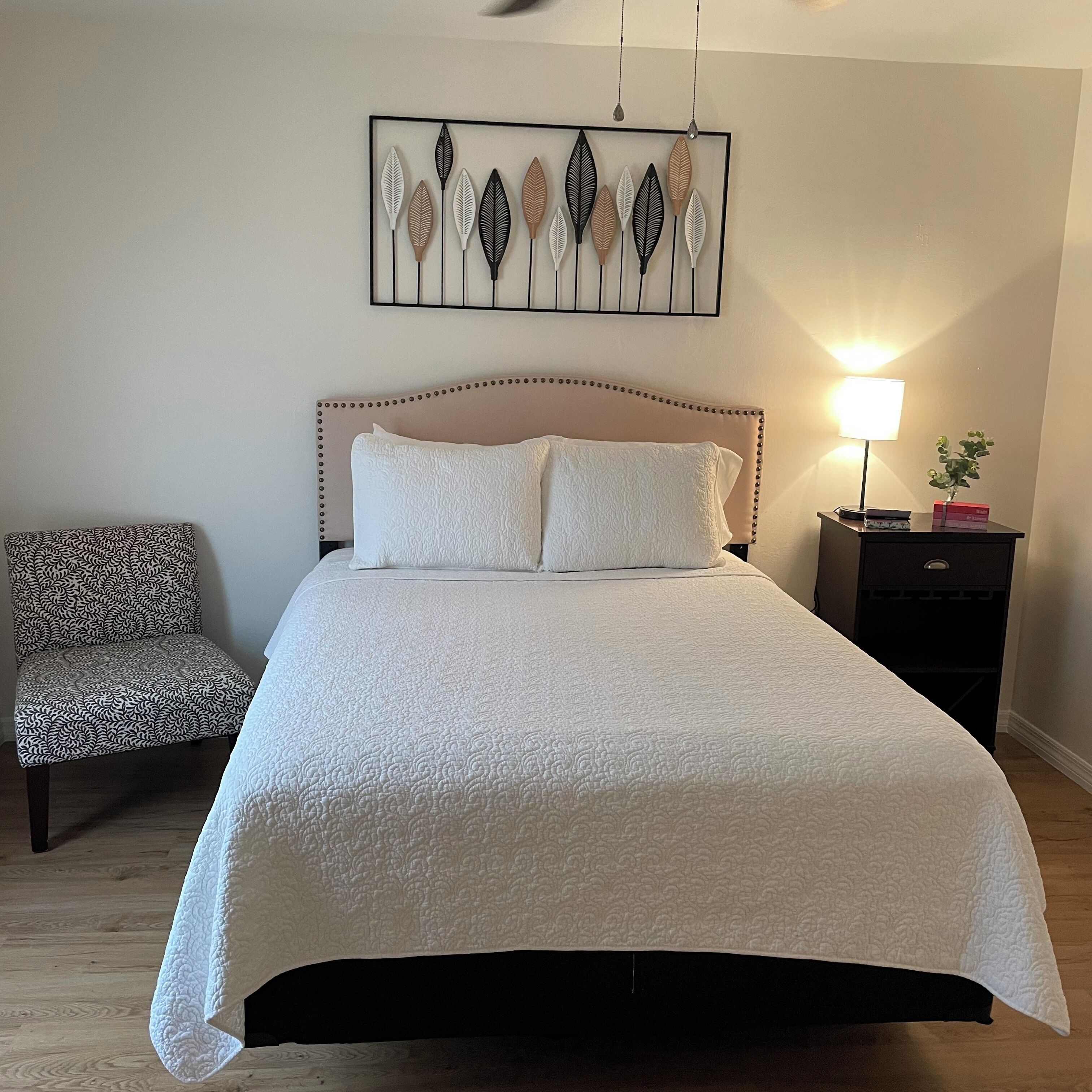 3 bedrooms, in-room safe, desk, iron/ironing board