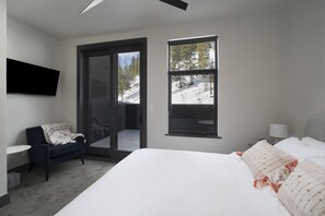 1 bedroom, WiFi, bed sheets - Park Ave Flat 5 | Luxury Condo, Minutes to Everything! (Breckenridge)