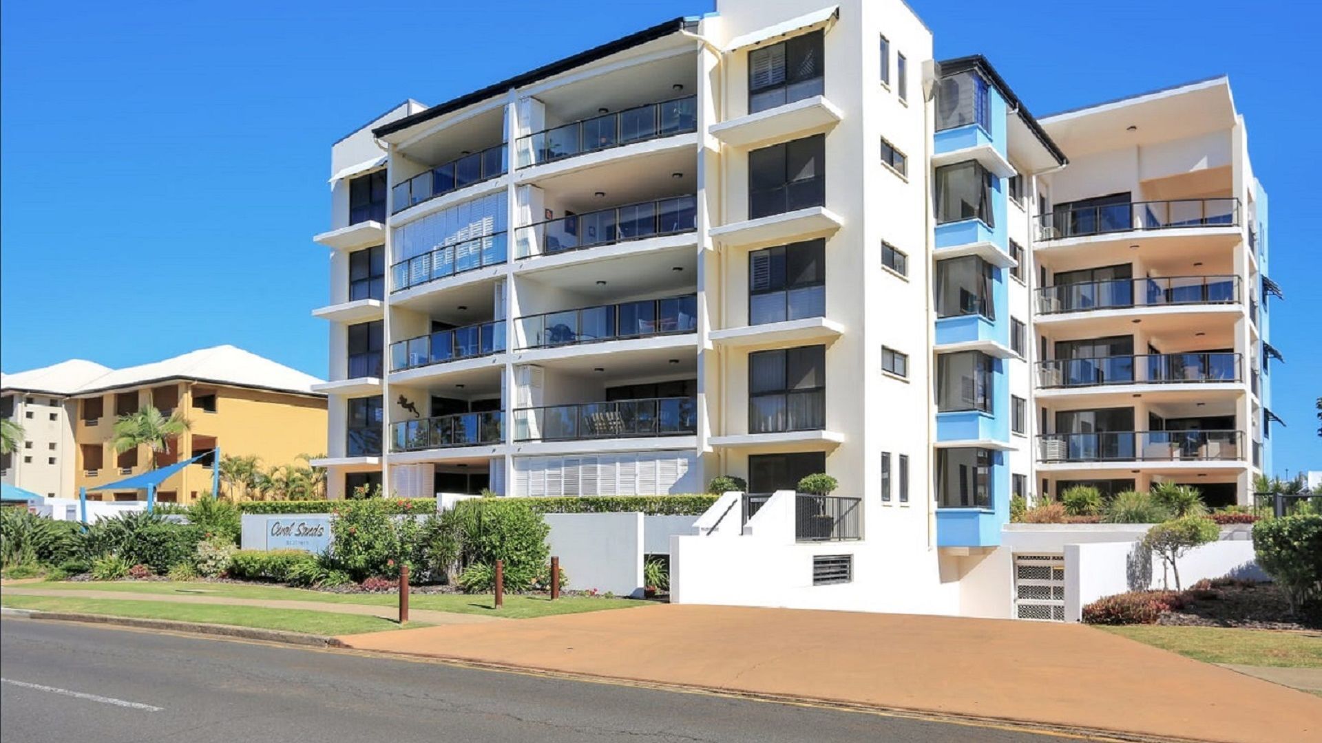 Apartment 404a Coral Sands