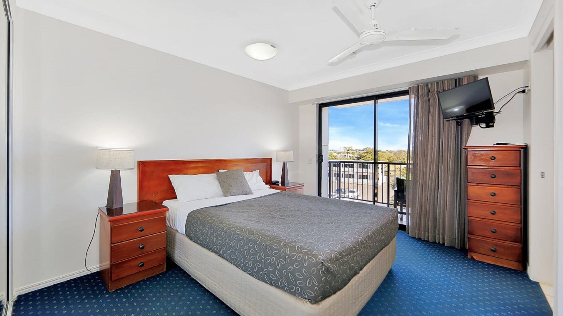 Apartment 404 Coral Sands — image 14