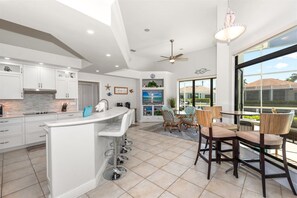 Dining - Coastal Canal Home 2 King Beds, Pool, & Kayaks! (Marco island)
