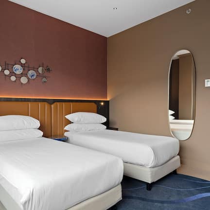 Minibar, in-room safe, desk, laptop workspace