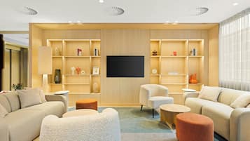 2 bars/lounges, bar met dakterras, lobbylounge