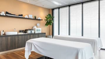 Körperbehandlungen, Warmsteinmassagen, 1 Behandlungsraum