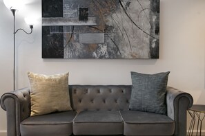 Elite Apartment | Living area