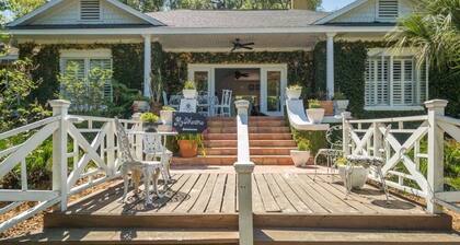 Lake House