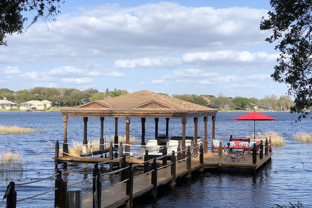 Lake House