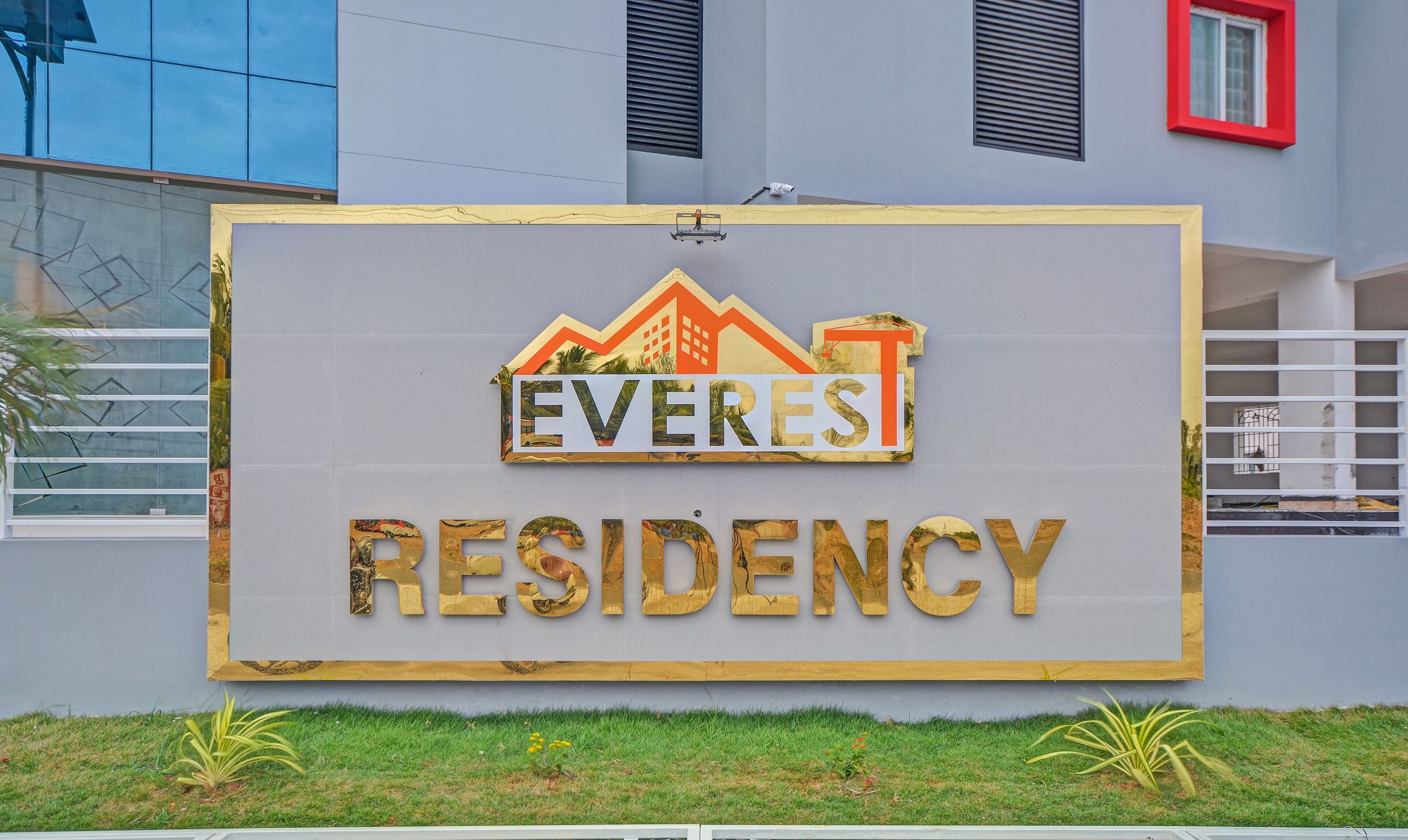 Photo - Treebo Everest Residency Tidel Park