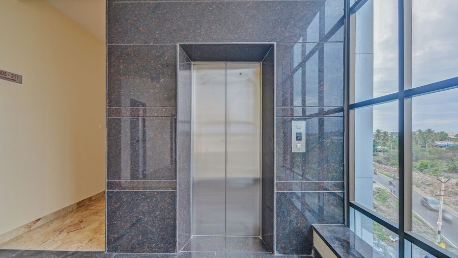 Treebo Everest Residency Tidel Park