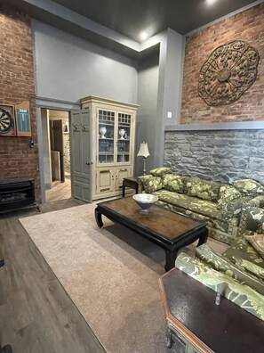 智能电视、壁炉、打印机