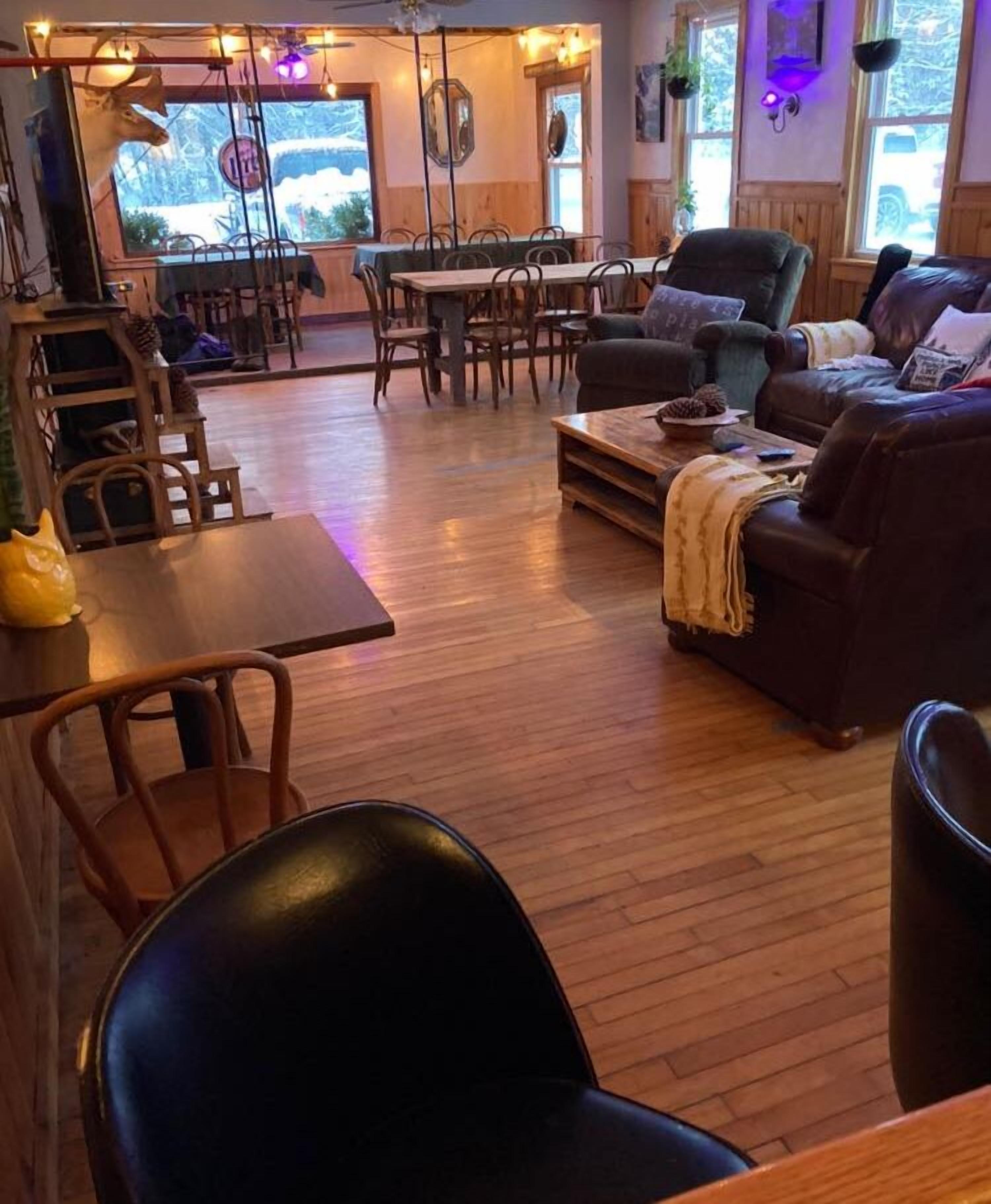 ロビーラウンジ