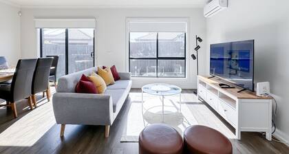 Brilliant Berwick 3B Home Garage*WiFi*Near Parks