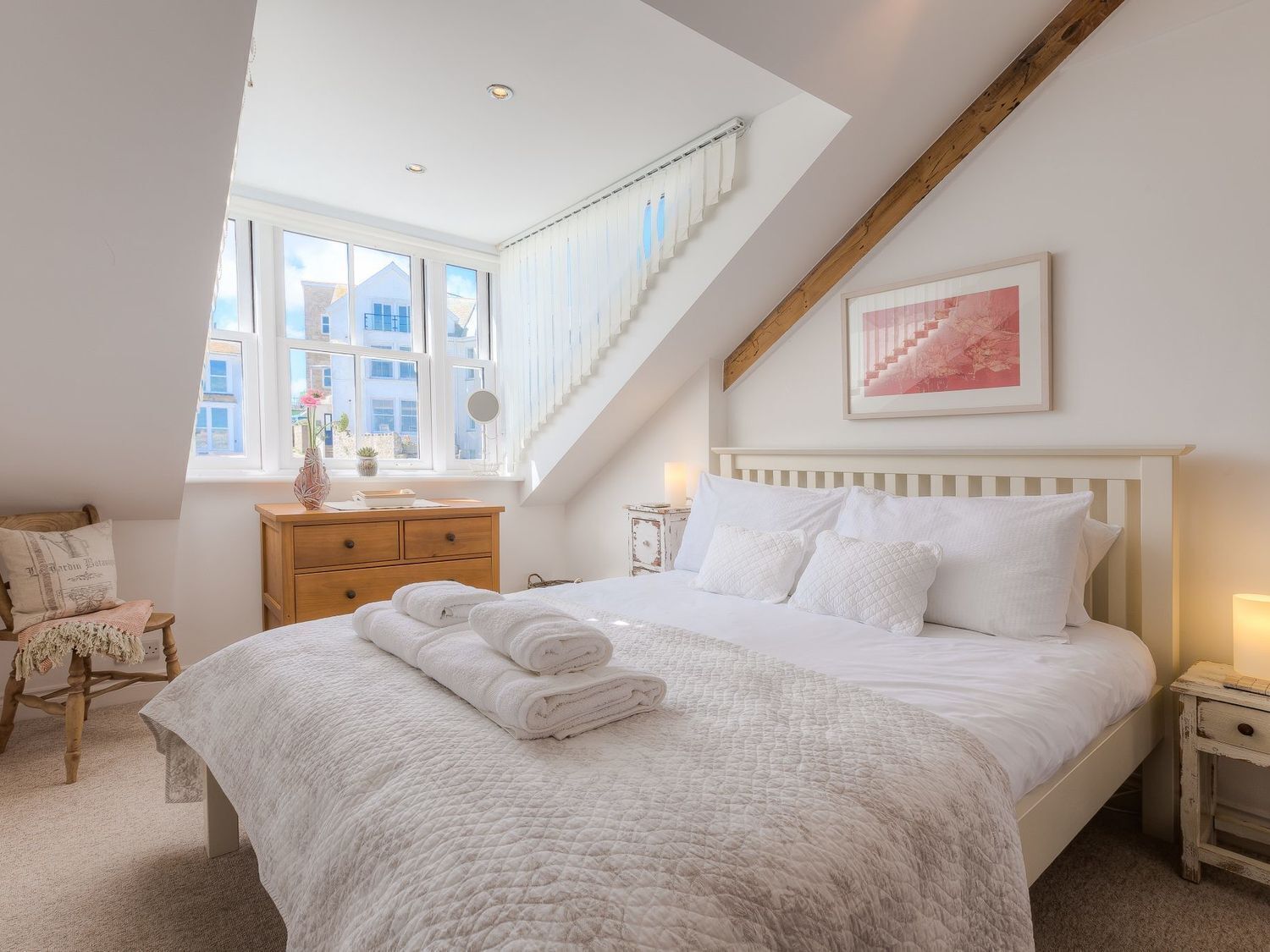 Casa de campo | 2 habitaciones, decoración personalizada y muebles diferentes 