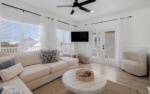 Smart TV - Sun of a Beach - Pool - Steps to Beach - Bikes (Santa Rosa Beach)