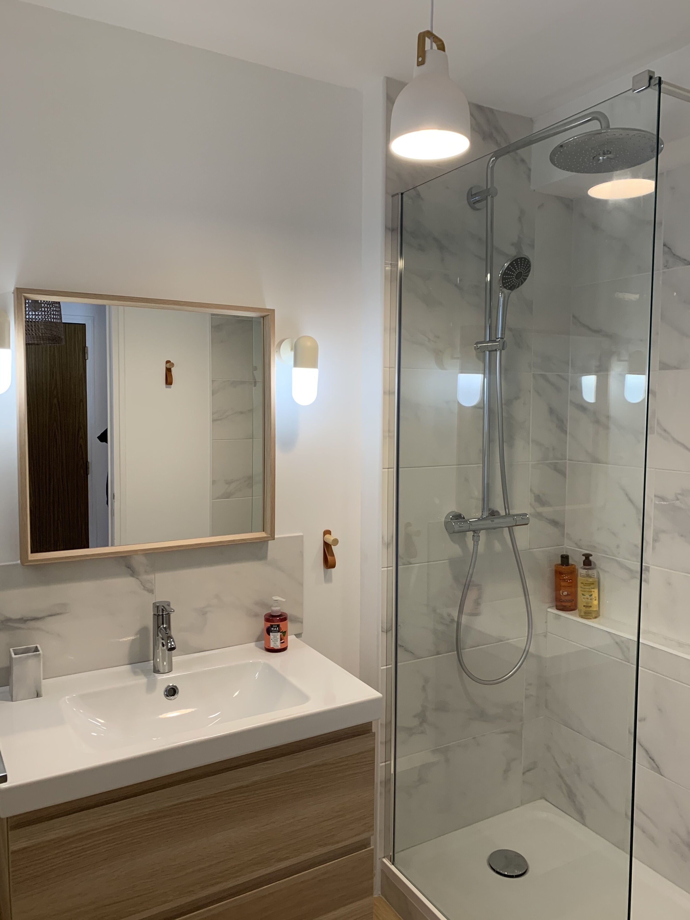 Studio with sea view balcony, 100 meters from the beach