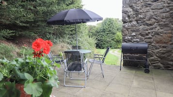 Cottage | Outdoor dining