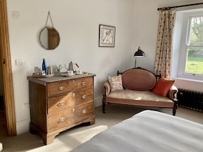 Habitación doble Deluxe, baño en la habitación, vista al jardín | 1 habitación