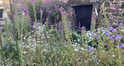 Frizenham Farmhouse B&B