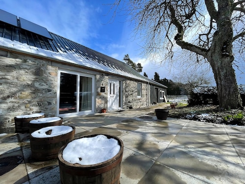 1 bedroom accommodation in Farr