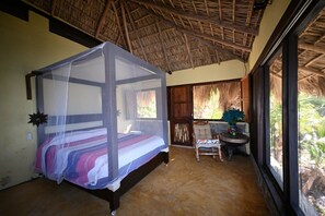 2 Schlafzimmer, Schreibtisch, kostenloses WLAN, Bettwäsche