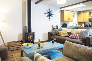 Smart TV, table tennis