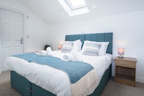 2 Schlafzimmer, Bügeleisen/Bügelbrett, Reisekinderbett, kostenloses WLAN