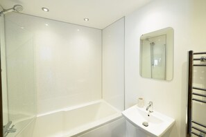 ヘアドライヤー