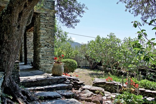 Country house for rent Morsiglia Cap Corse sleeps 10