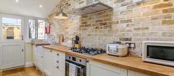 Hidden Winds Cottage