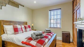 2 bedrooms, free WiFi, bed sheets