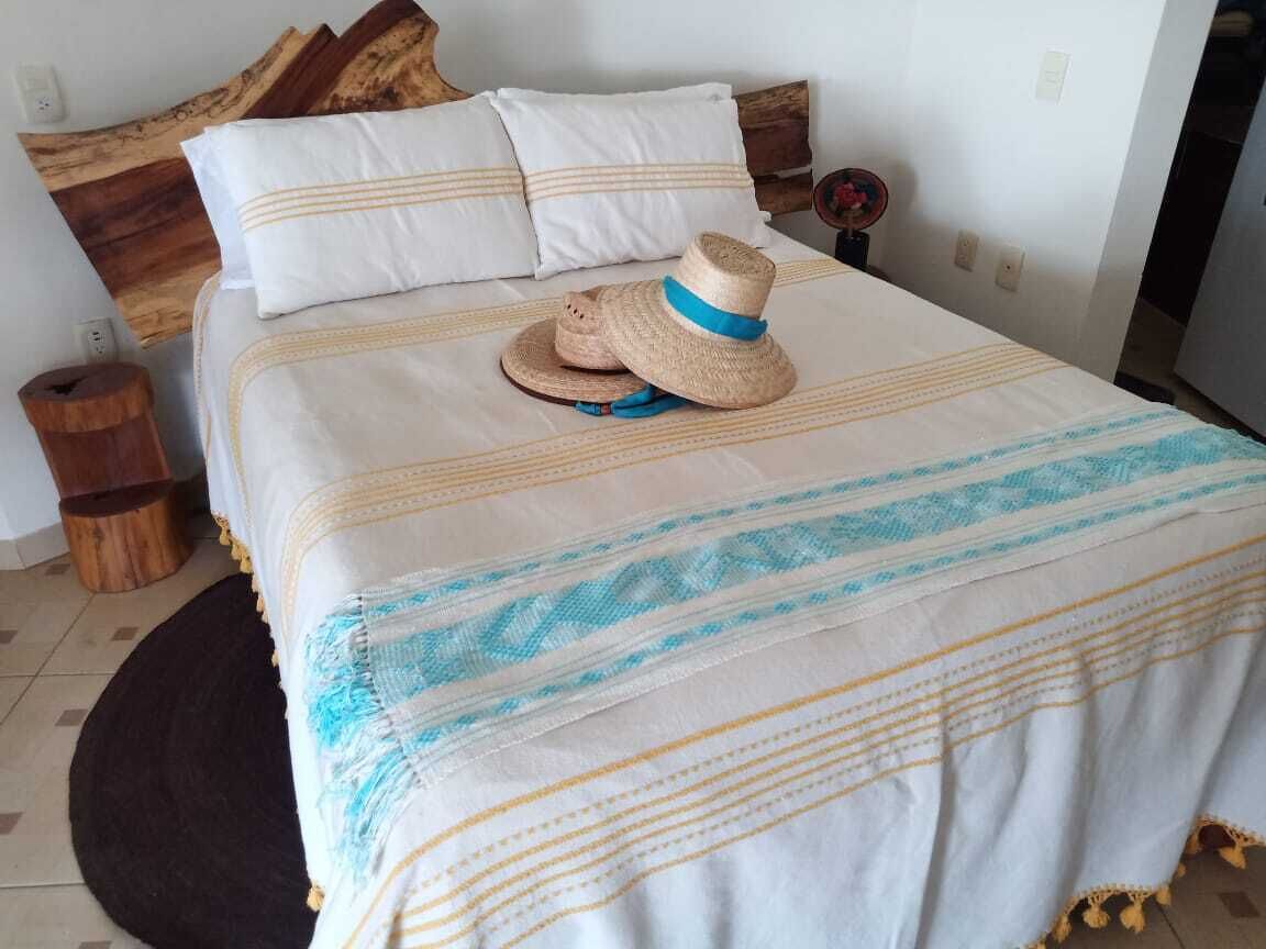 Casita Sarafina - Spectacular Ocean Front Bungalow