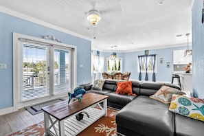 Smart TV - BRAND NEW Beautiful 2-Story Home In the Florida Keys (Key Largo)