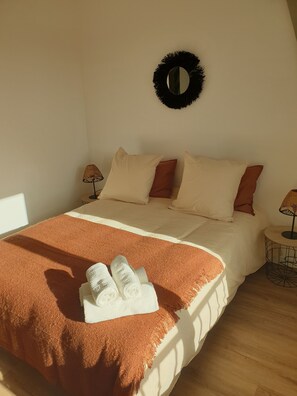 3 Schlafzimmer, Bügeleisen/Bügelbrett, WLAN, Bettwäsche