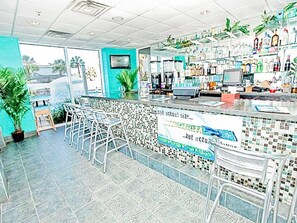 Bar (in der Unterkunft)