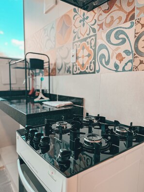 Microwave, oven, cookware/dishes/utensils