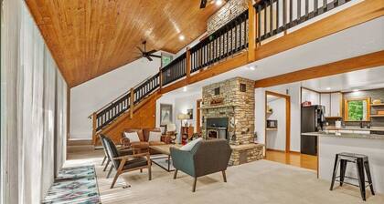 Cozy Mountain Chalet Amid Brilliant Fall Colors