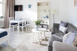 Fernseher, Stereoanlage