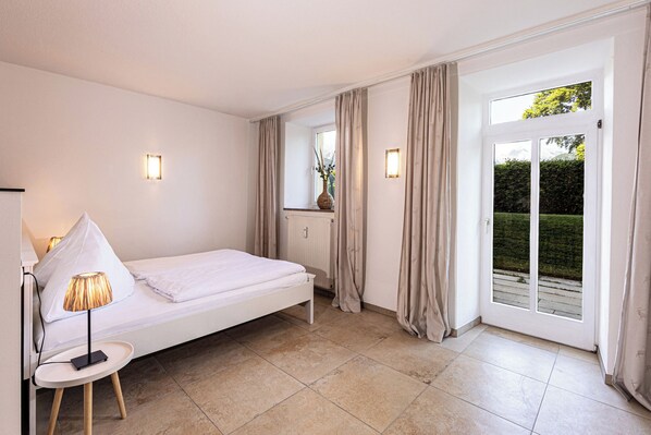 1 camera, ferro/asse da stiro, Wi-Fi gratuito, lenzuola