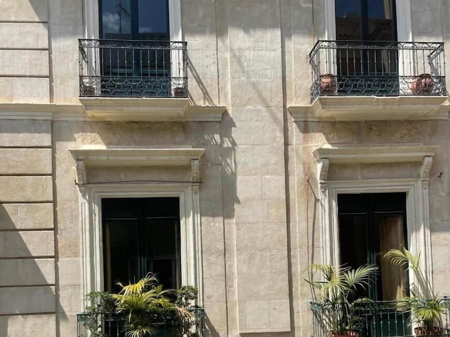 Voorkant van accommodatie